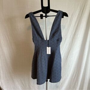 Weworewhat V-Neck Mini Dress Women's Size 8 NWT's